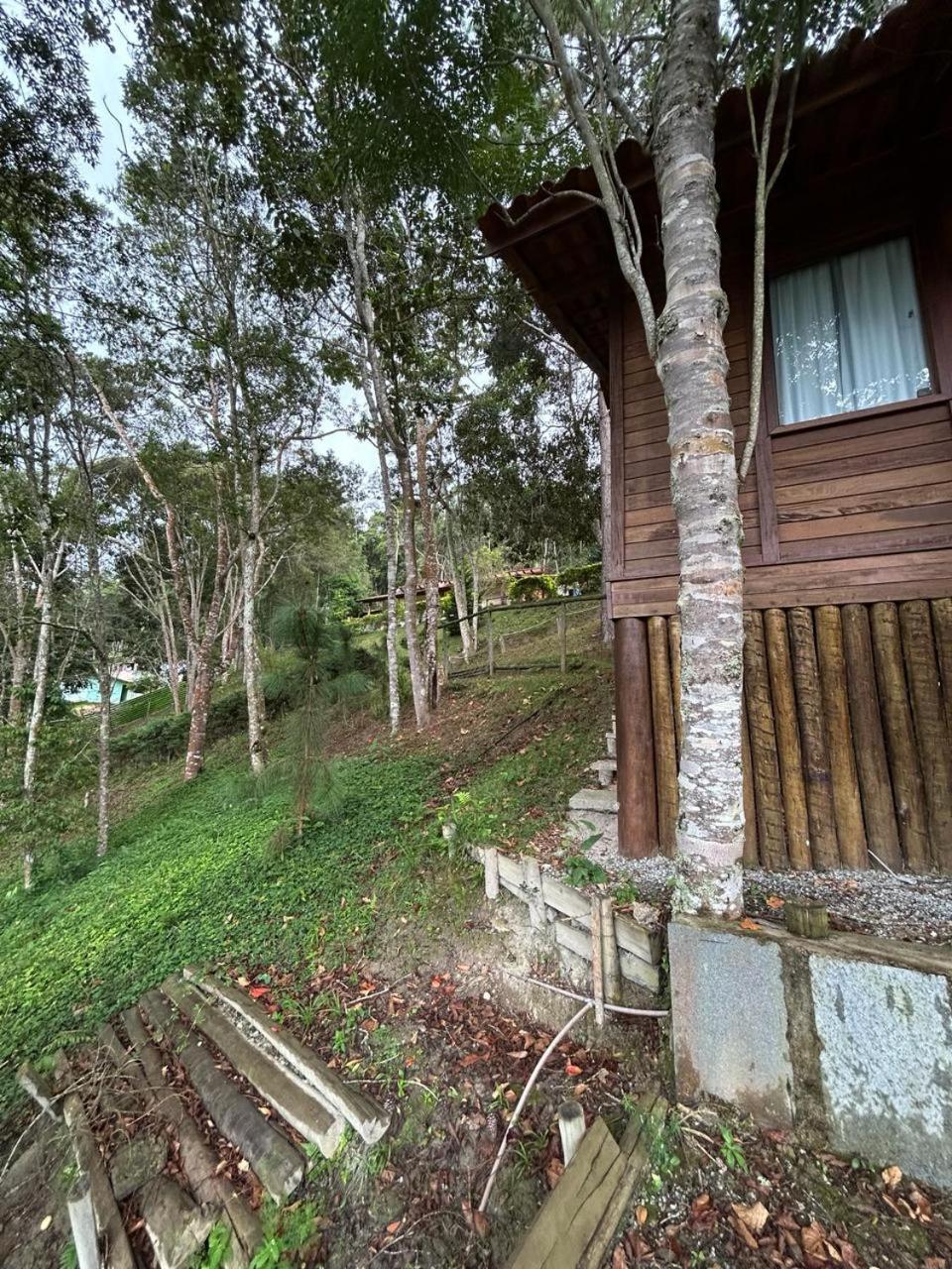 Chale Ipe Branco Hotell Pedra Azul  Exteriör bild